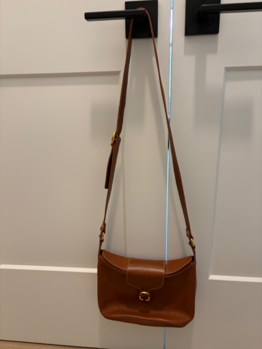 Longchamp rare vintage cognac leather cross body handbag - Picture 5 of 8